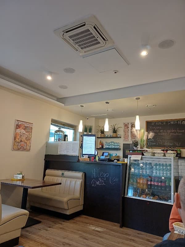 Bistro Ratusz Comfort Food Dining photo 8